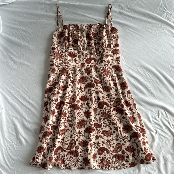 Dynamite Floral Paisley Mini Dress - Picture 1 of 9